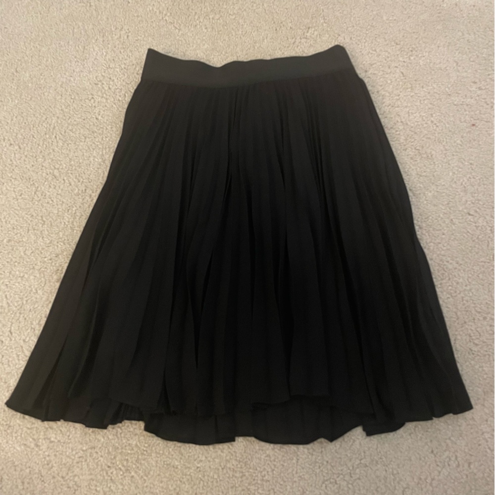 babaton aritzia black pleated skirt xxs